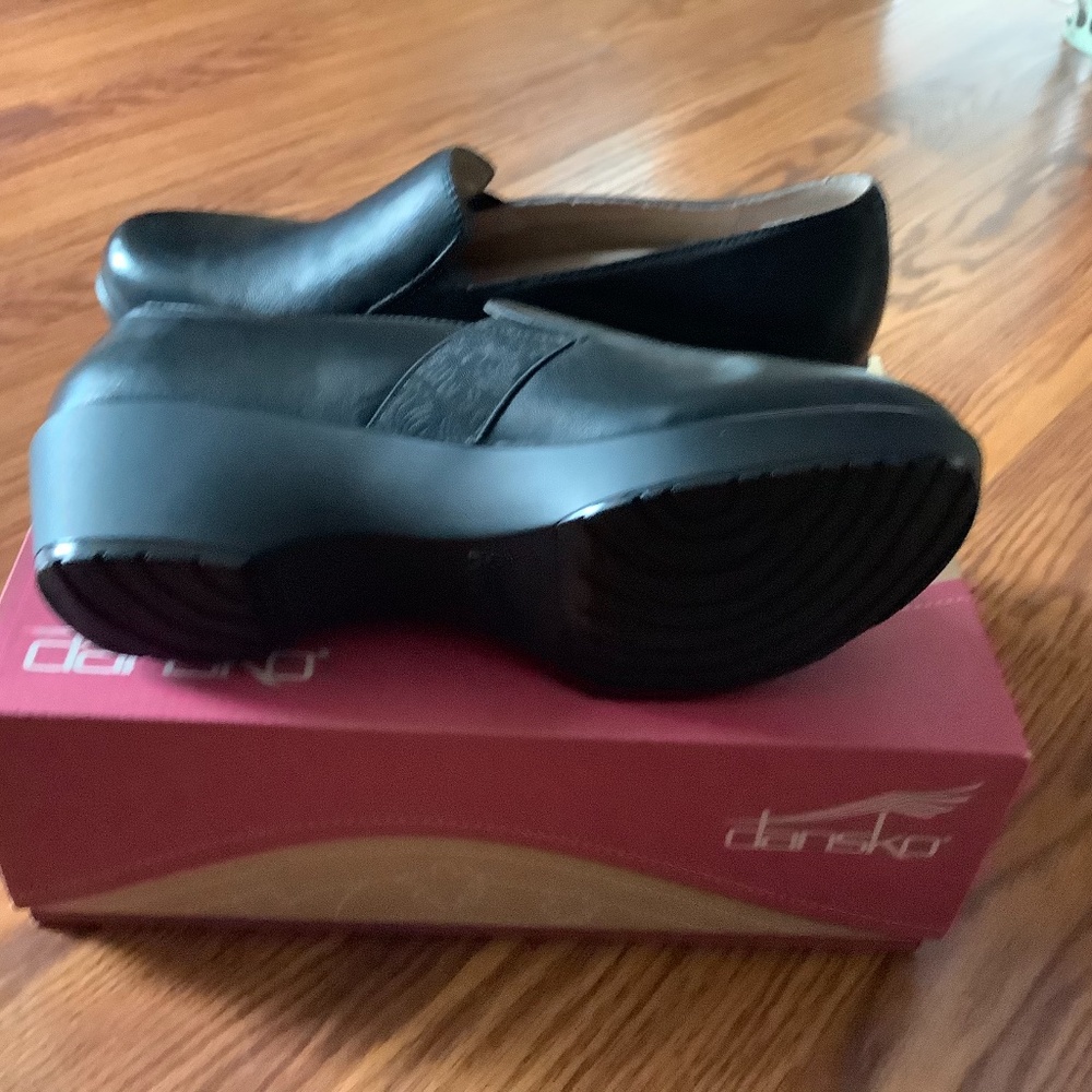Women’s Shoes